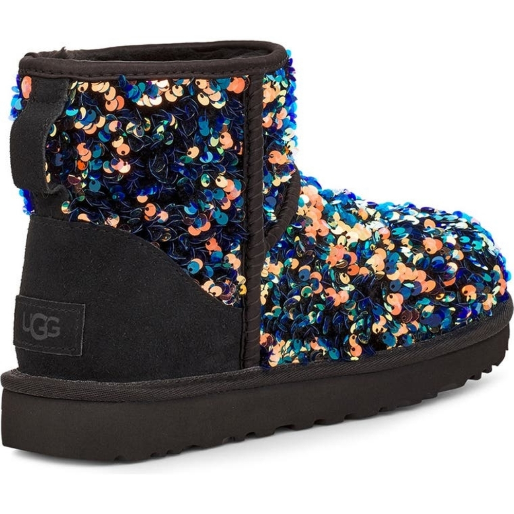 NIB UGG Classic Mini - Picture 3 of 8
